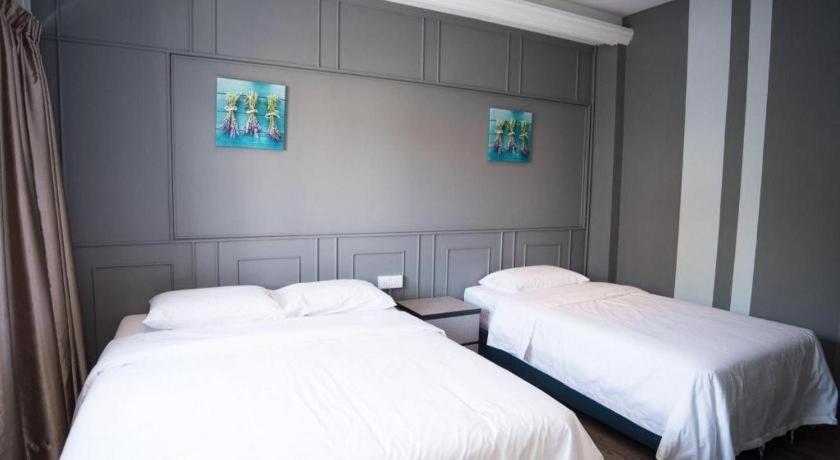 Ipoh Sakura Hotel Esterno foto
